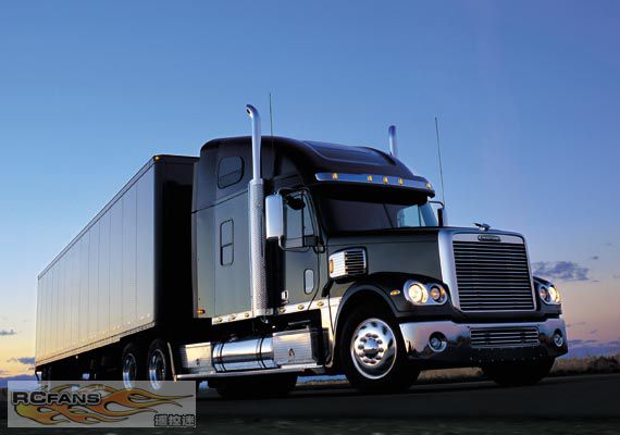 freightliner-trucks-coronado-pg6.jpg