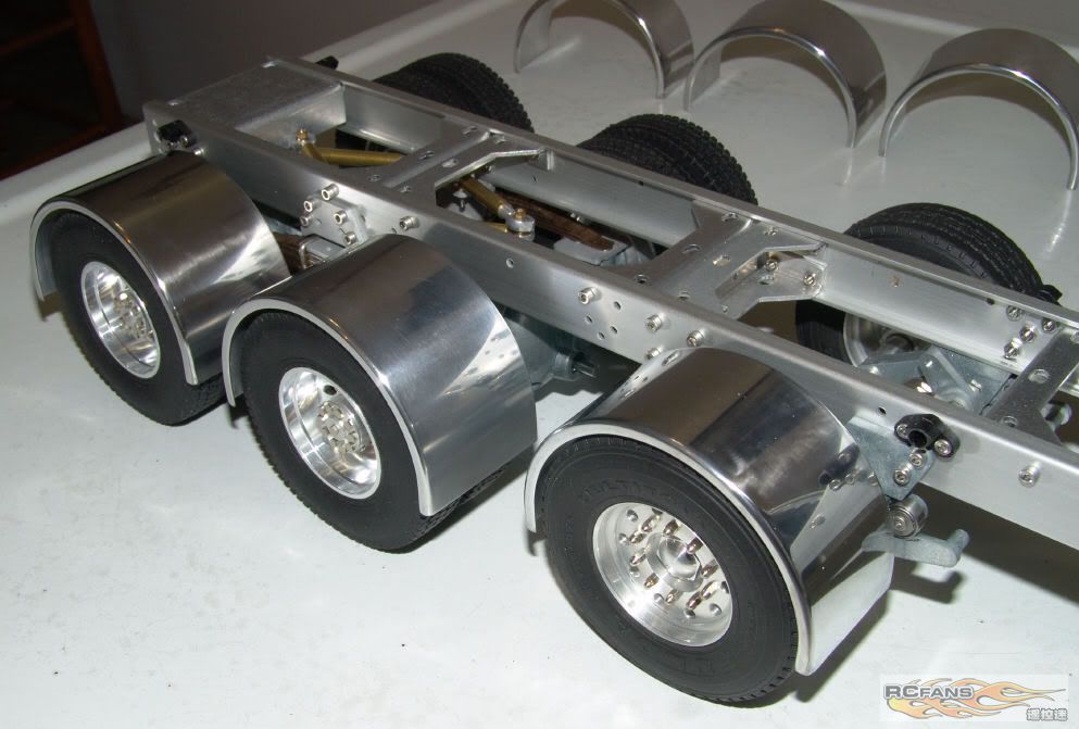 Fendersfortherearaxles(1).jpg