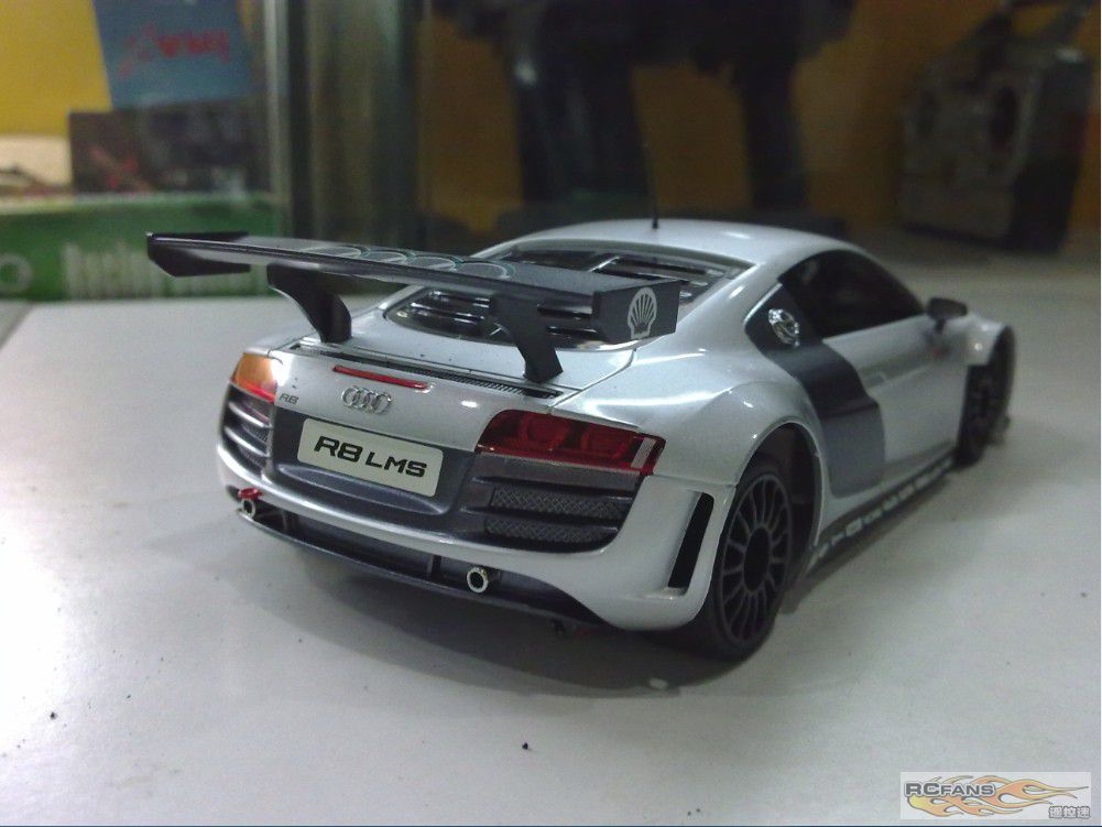 R8 LMS 03.jpg