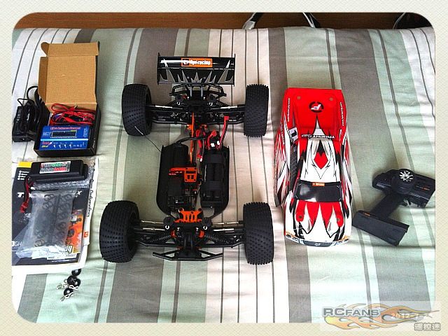 HPI RTR TROPHY TRUGGY FLUX W/ 2.4GHz