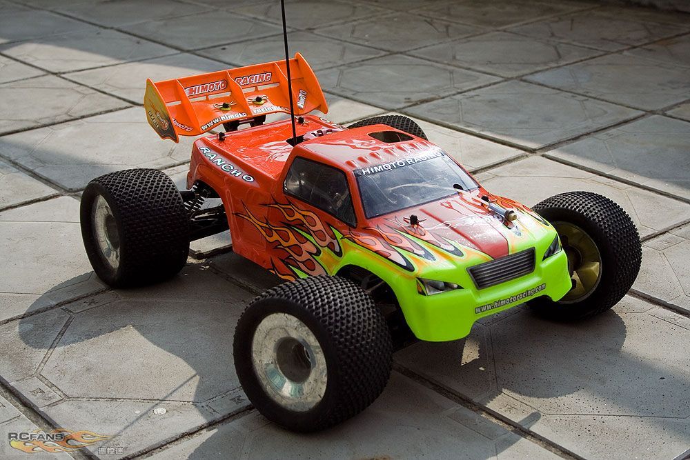 HSP Truggy VS Hellfire5.jpg