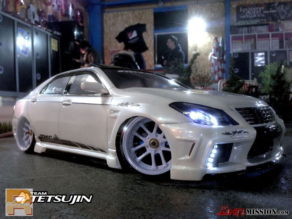 Team-Tetsujin-Toyota-Crown-GSR20-Black-Pearl-DriftMission-11.jpg