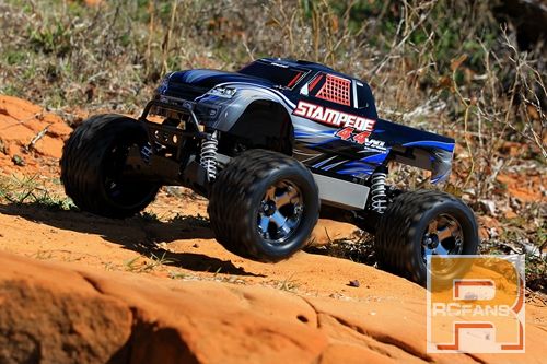 67086-3-Stampede-4X4-Rocks_.jpg