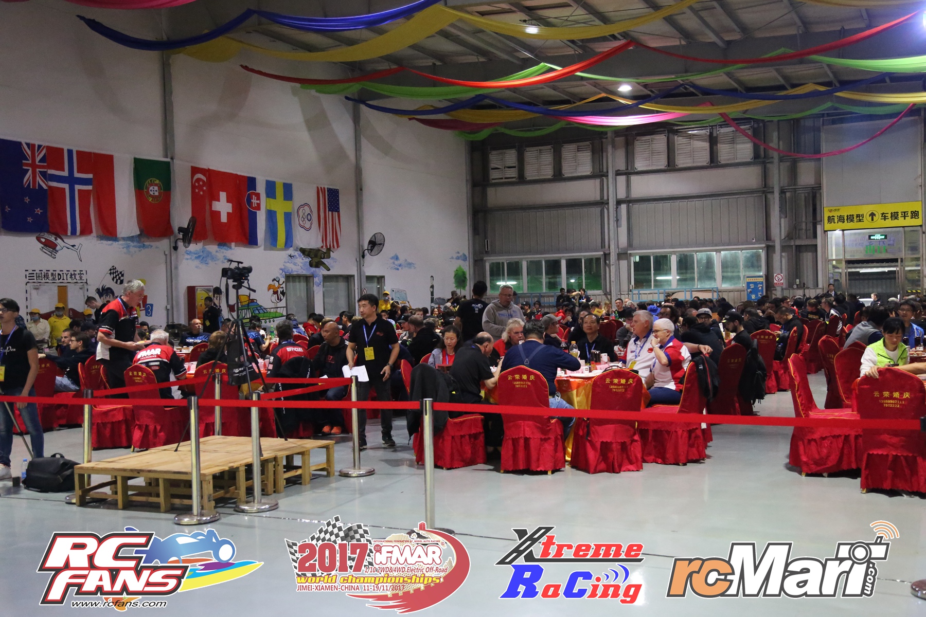 2017_IFMAR_17-11-18_18_08_27_08.jpg