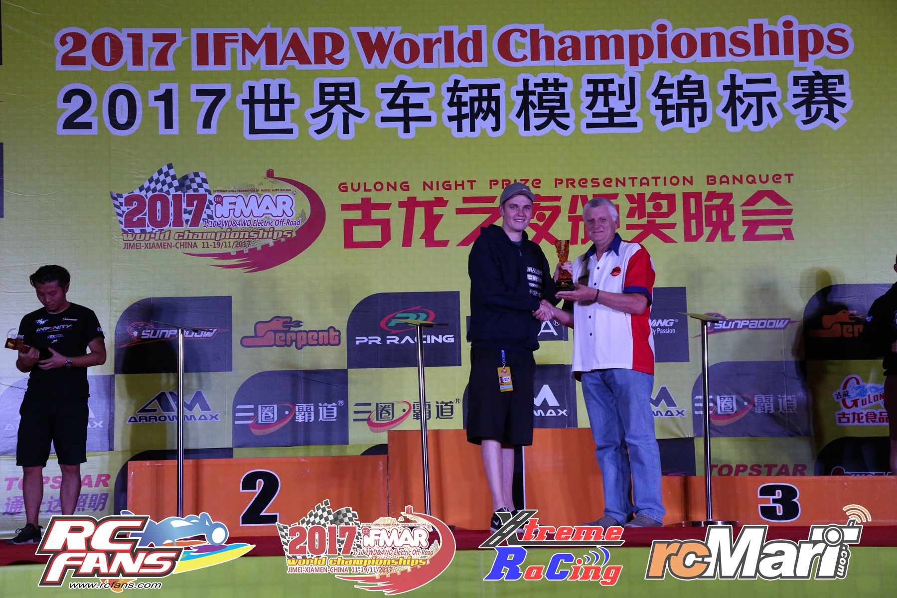 2017_IFMAR_17-11-18_18_47_23_43.jpg