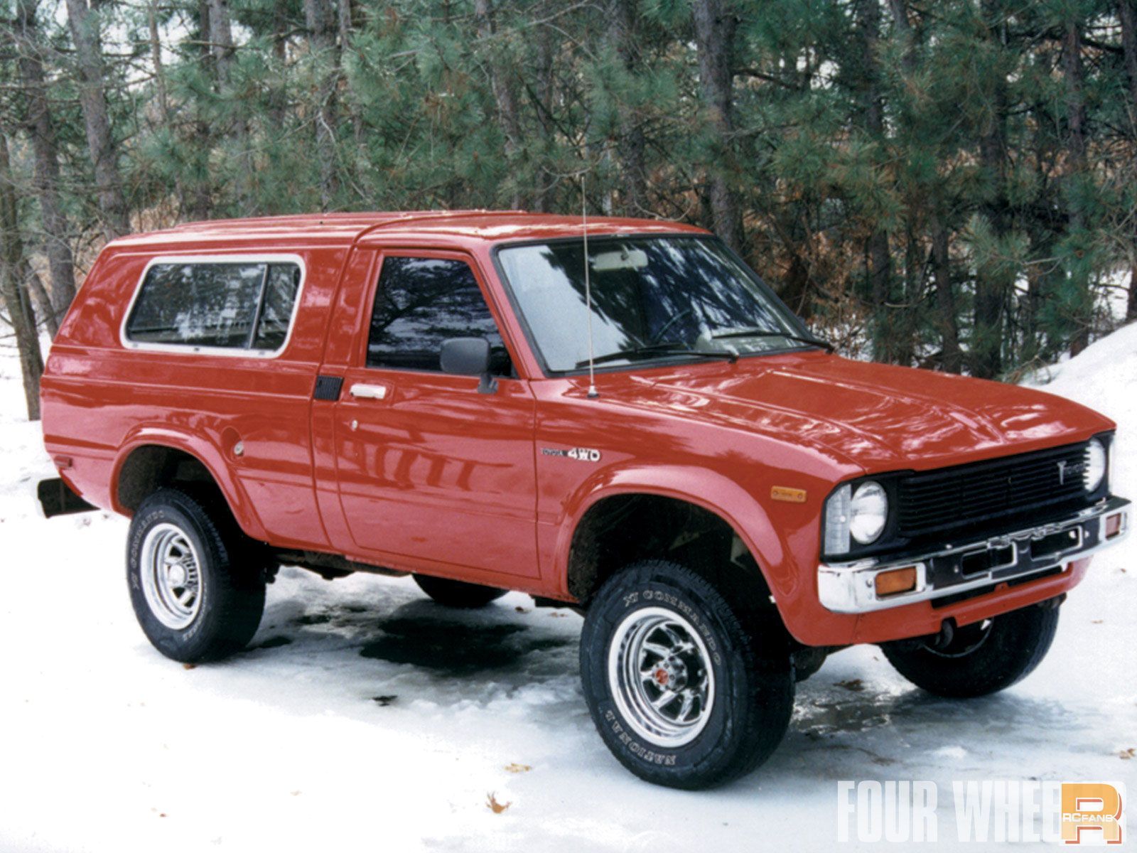 129-9802-06-o 129-9802-february-1998-readers-rigs 1981-toyota-trekker-truck.jpg