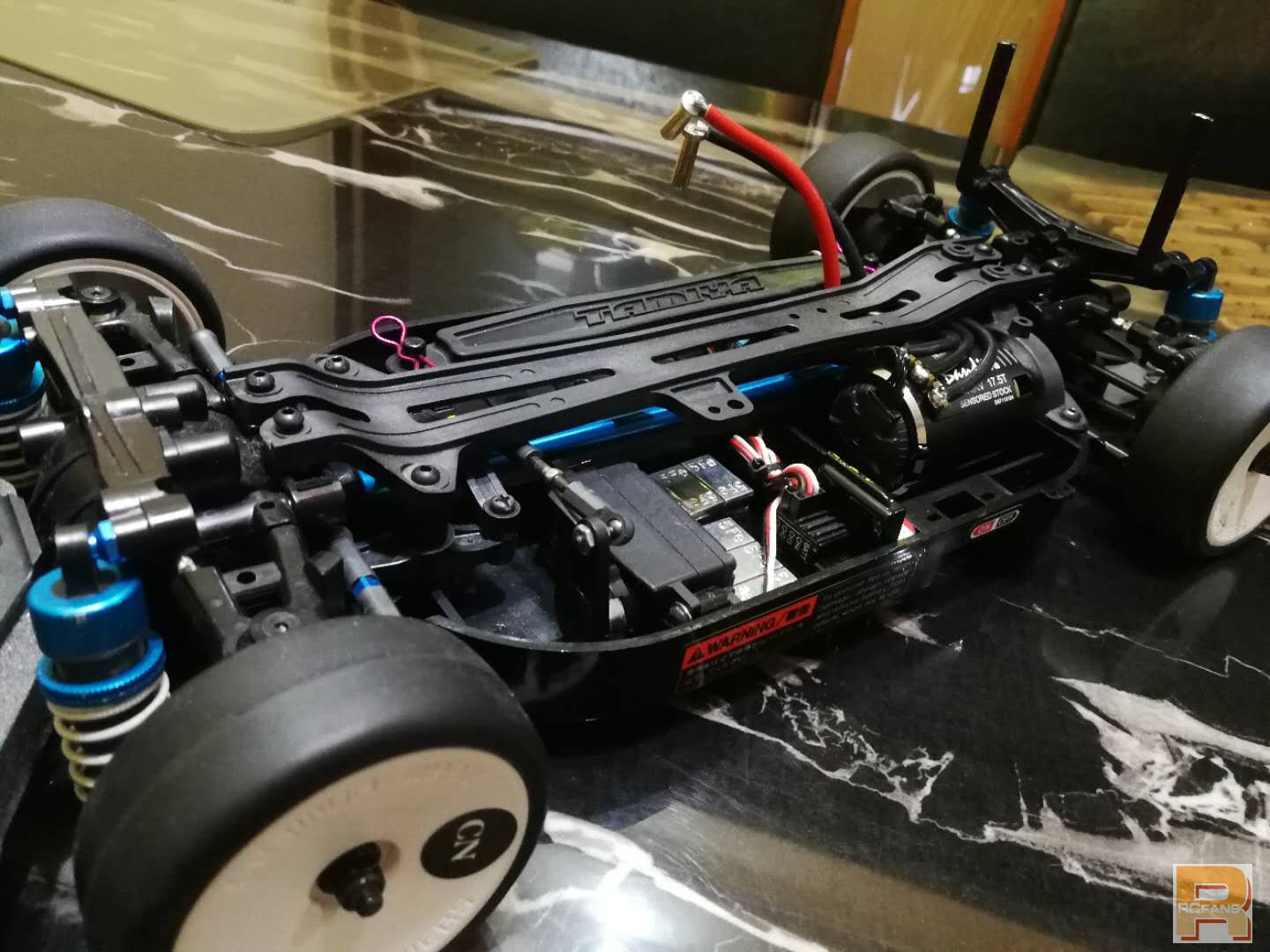 TAMIYA TT-01E 02.jpg