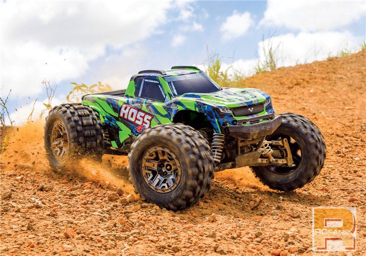 90076-4-Hoss-4x4-VXL-GREEN-Dirt-Right-0102.jpg