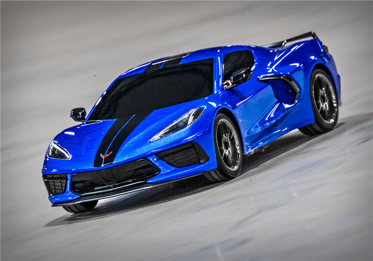 93054-4-Corvette-Stingray-Action-BLUE-4.jpg