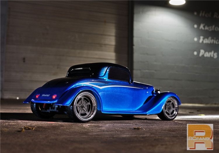 93044-4-Hot-Rod-1933-Coupe-3qtr-REAR-Blue-Garage.jpg