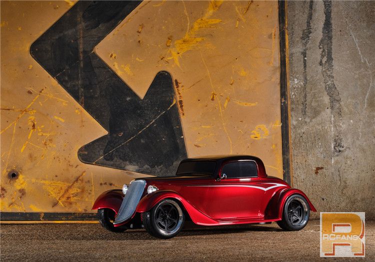 93044-4-Hot-Rod-1933-Coupe-Side-Red-Garage.jpg