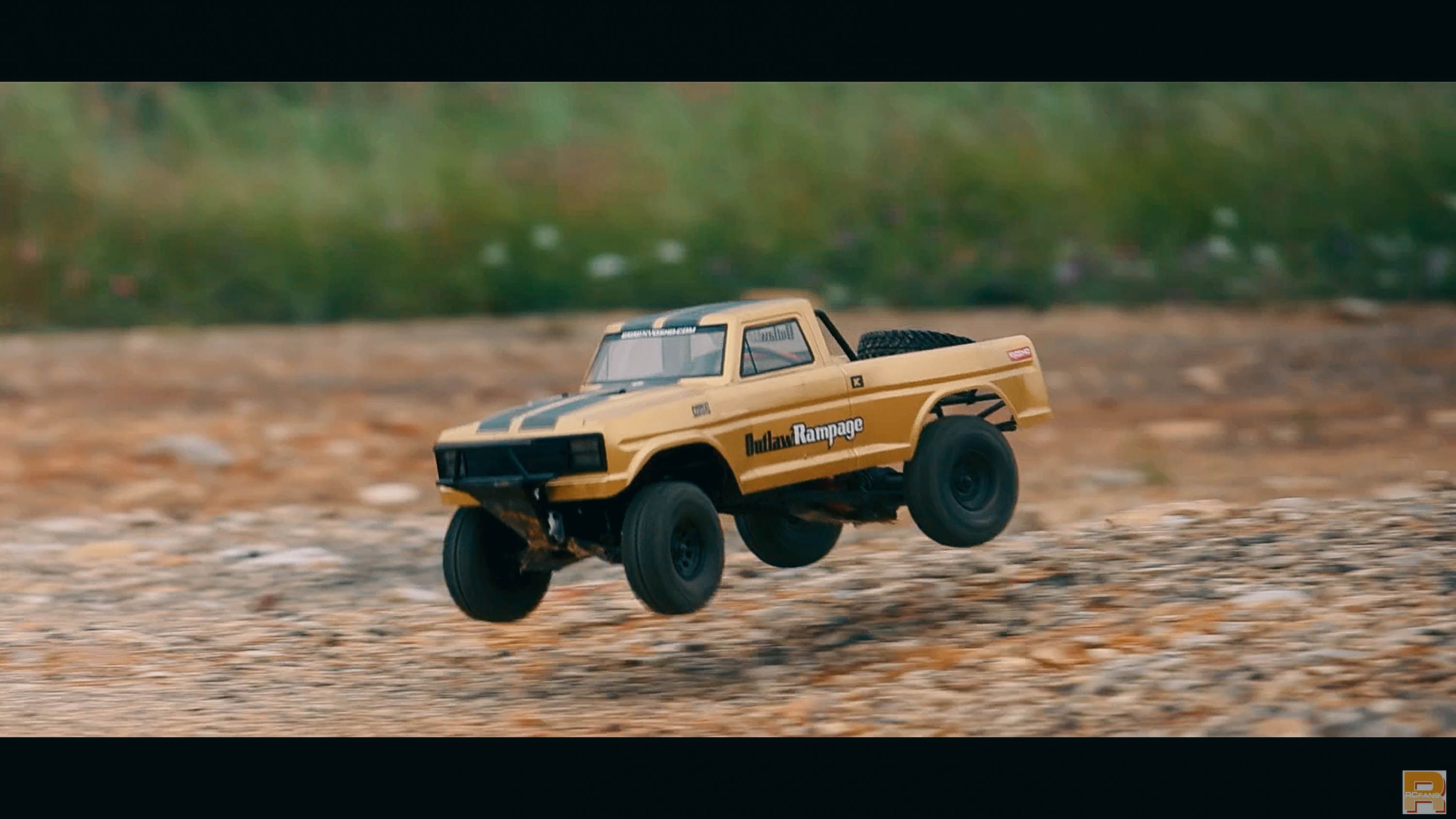 Kyosho Outlaw Rampage.mp4 - PotPlayer 2022_9_29 15_35_02.jpg