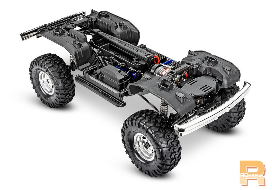 92046-4-TRX4-Ford-F150-High-Trail-Chassis-3qtr-Front.jpg