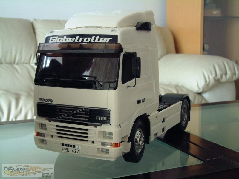 Volvo FH12 Globetrotter 420 (56312).JPG