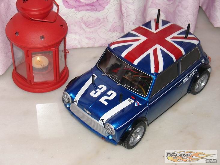 MINI  COOPER.........