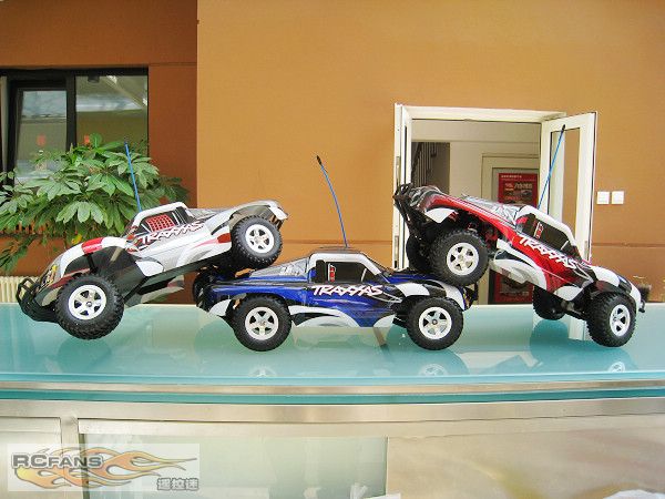 Traxxas_Slash_30.jpg