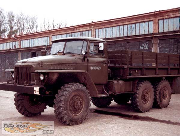  Ural-375.jpg