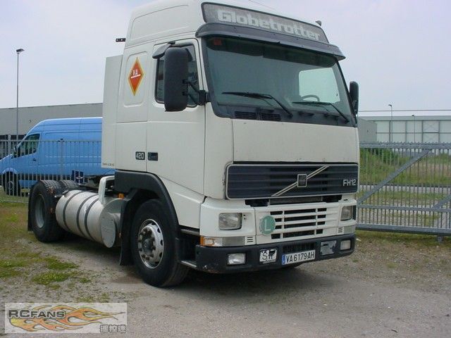 VOLVO FH12.jpg