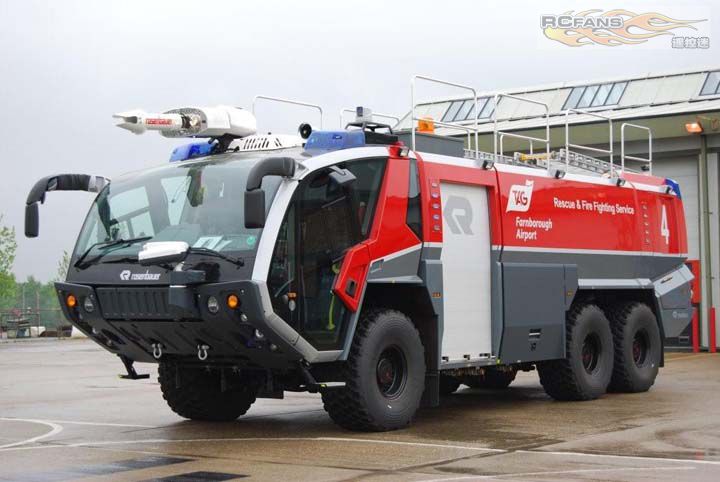 ROSENBAUER ĭ.jpg