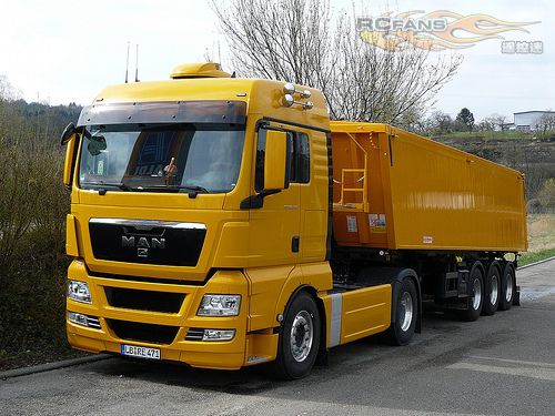 MAN TGX 4.jpg