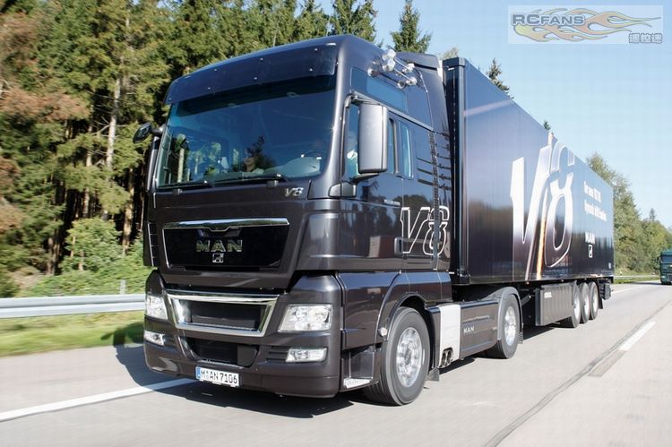 С С MAN TGX 18.jpg