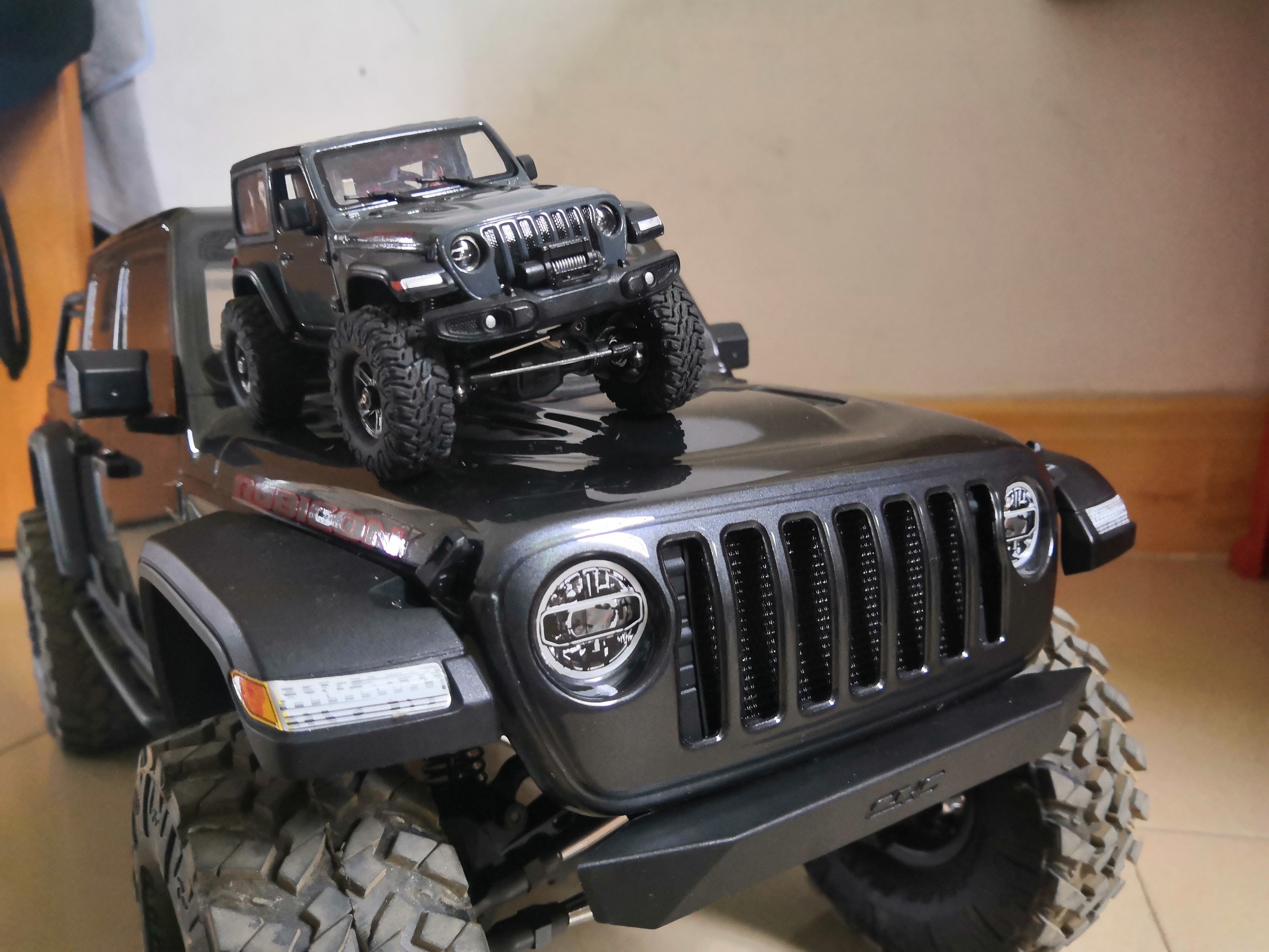 scx10三代角斗士新车落地