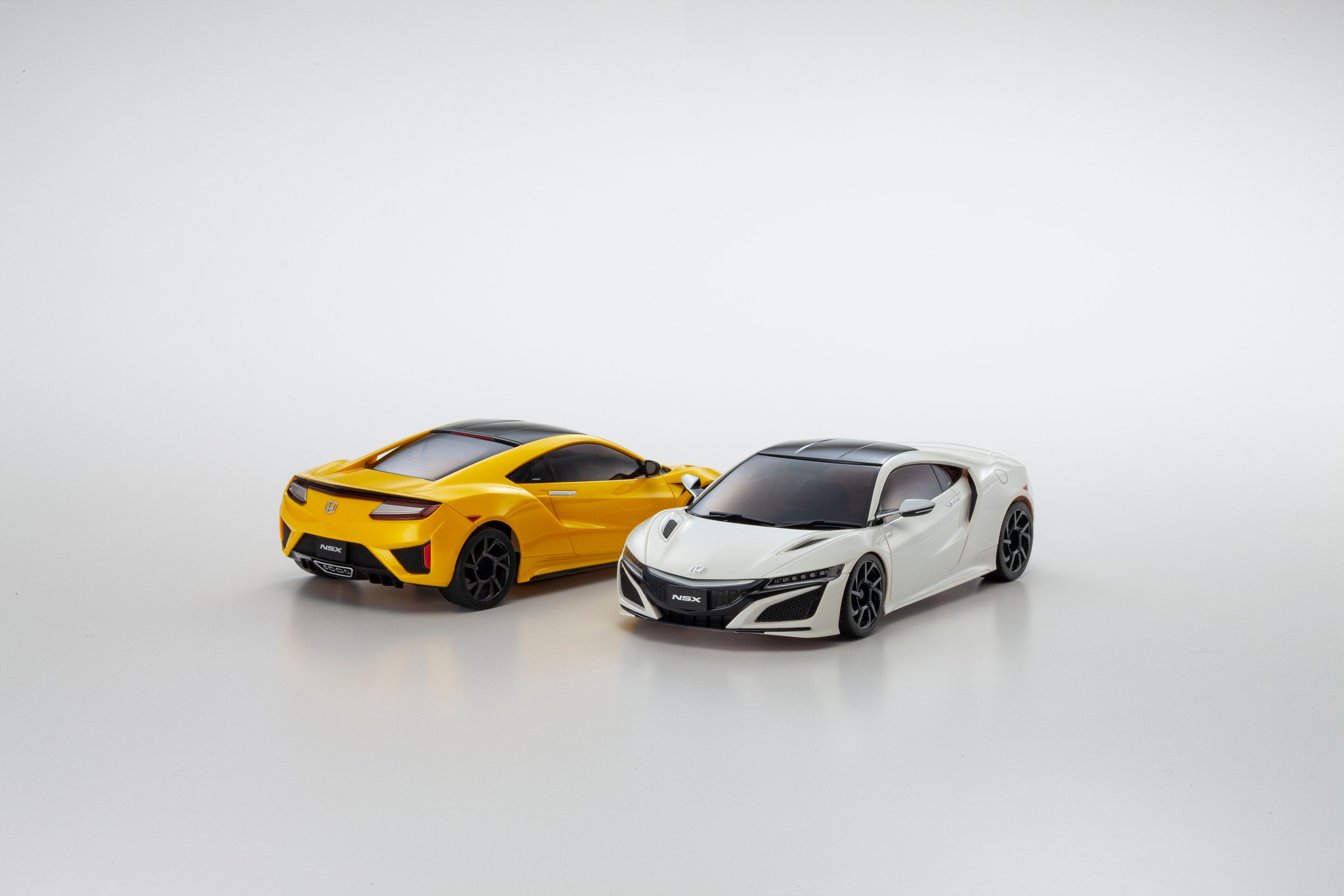 Kyosho MINI-Z Honda NSX 130R White Yellow Pearl ������ɫ