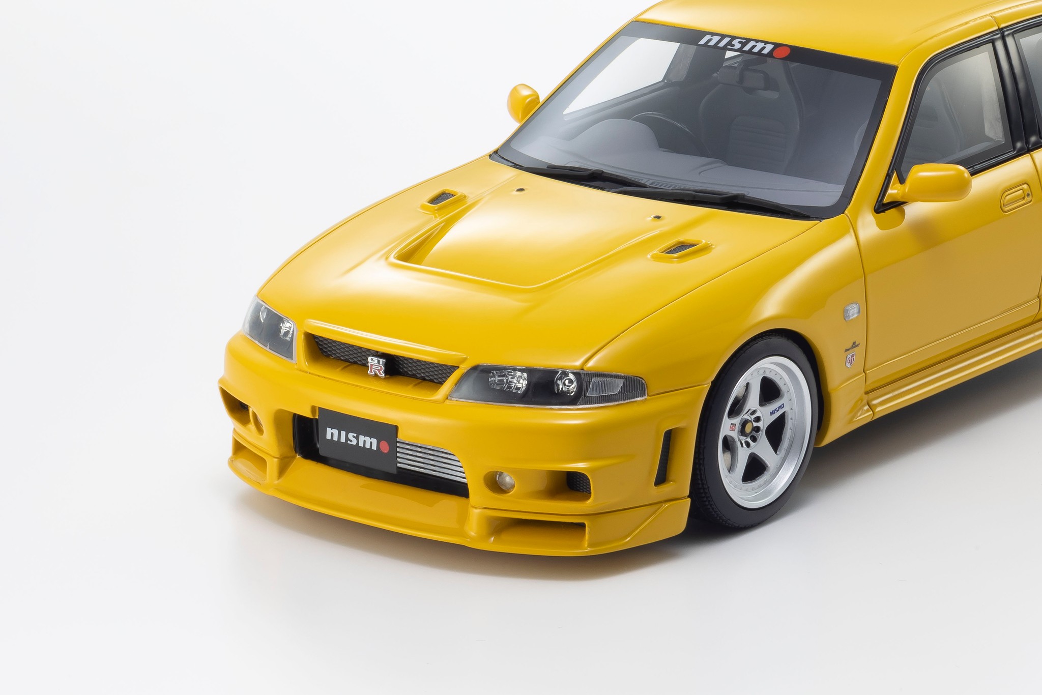 Nissan Skyline GT-R Autech Ver Tuned by NISMO Yellow β��ϸ��