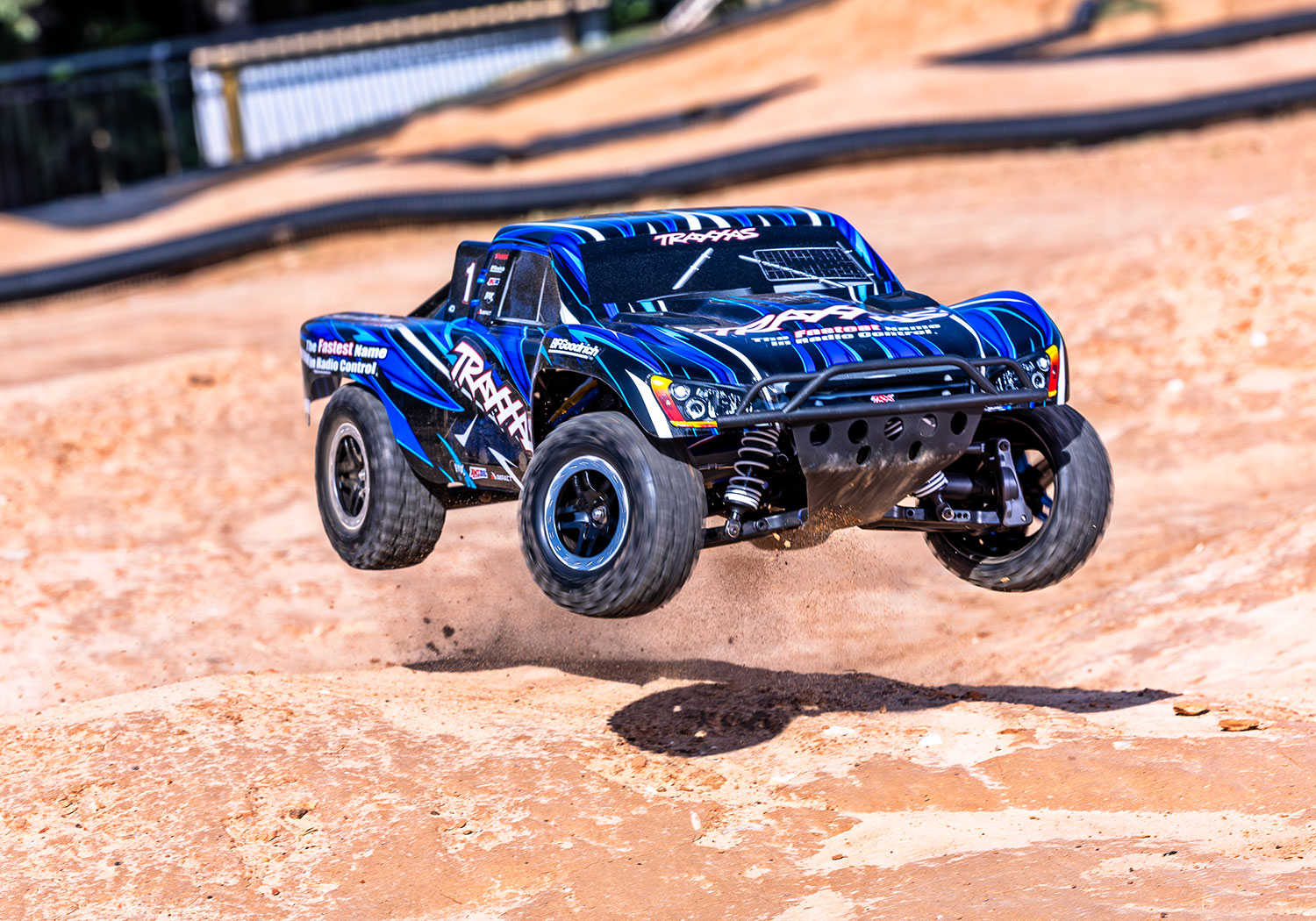 Traxxas Slash 4X4 VXL ��������ǿ���׼�