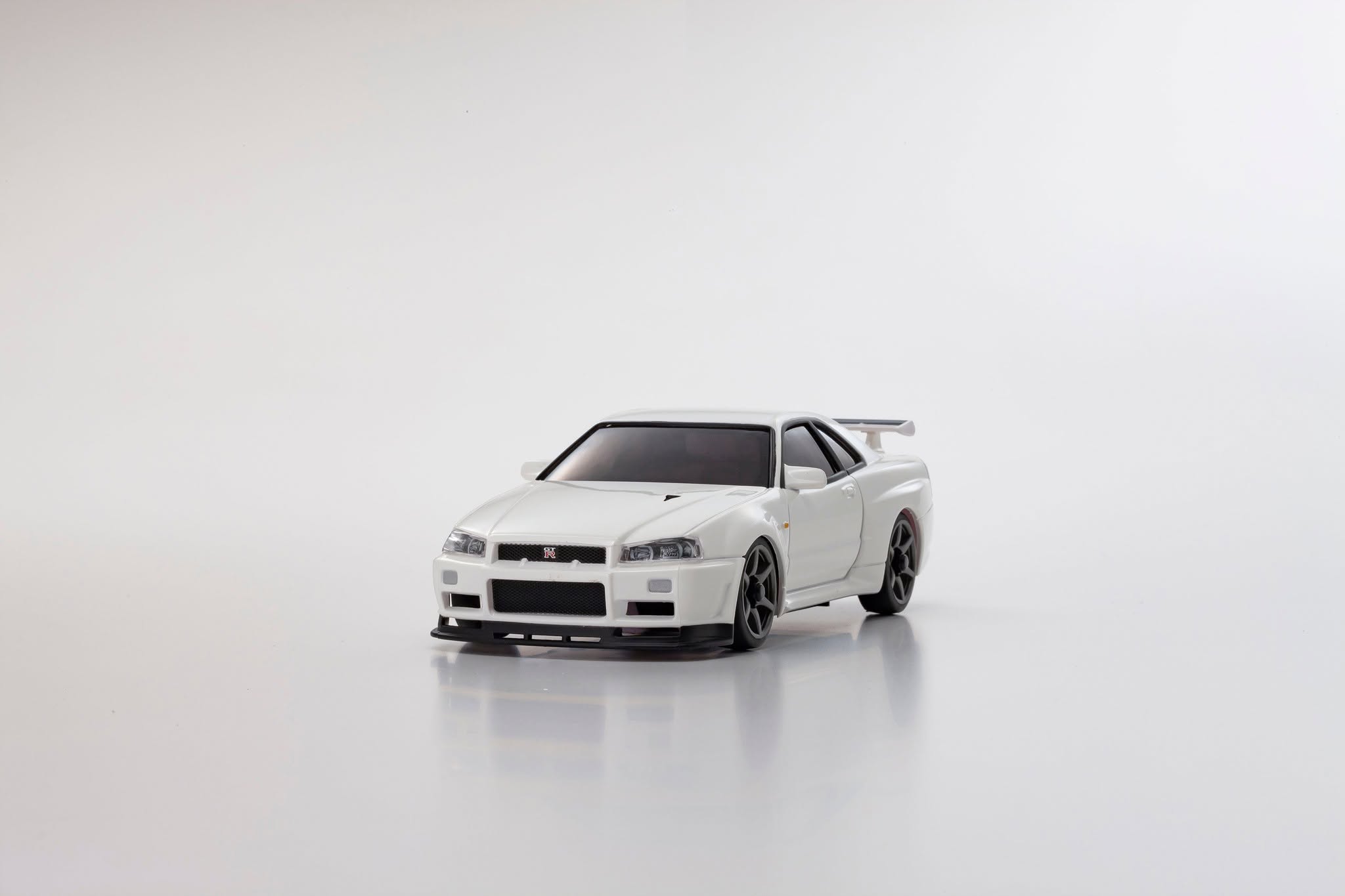 Kyosho AWD MINI-Z Nissan Skyline GT-R ��Ʒͼ