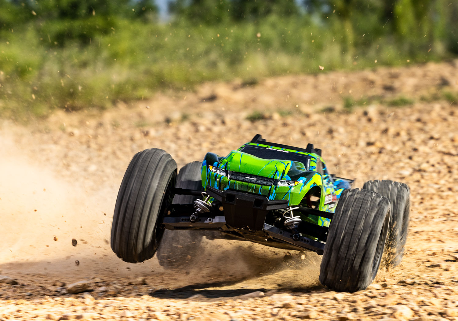 Rustler 4X4 Brushless ������̬