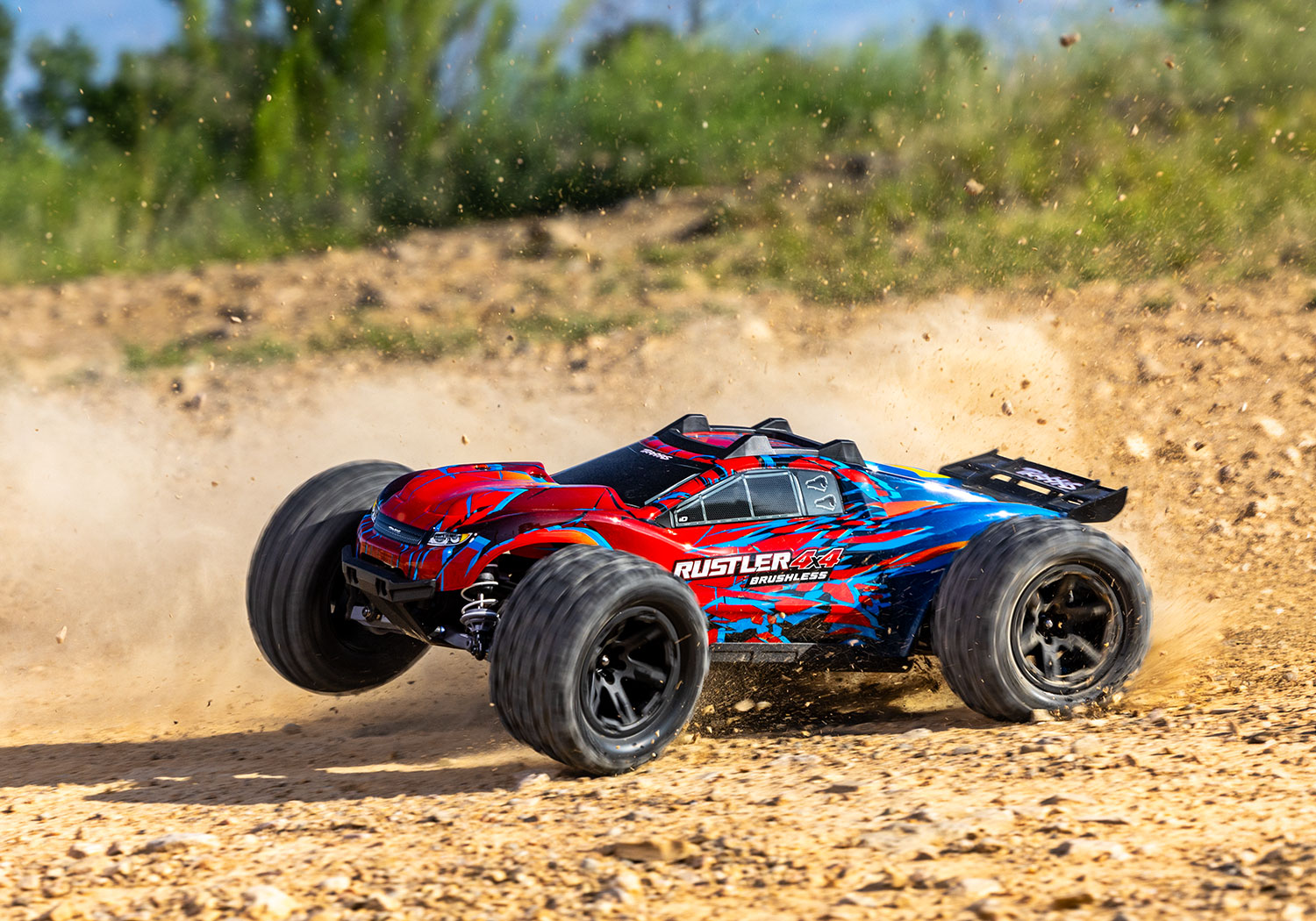 Rustler 4X4 Brushless �����۳���