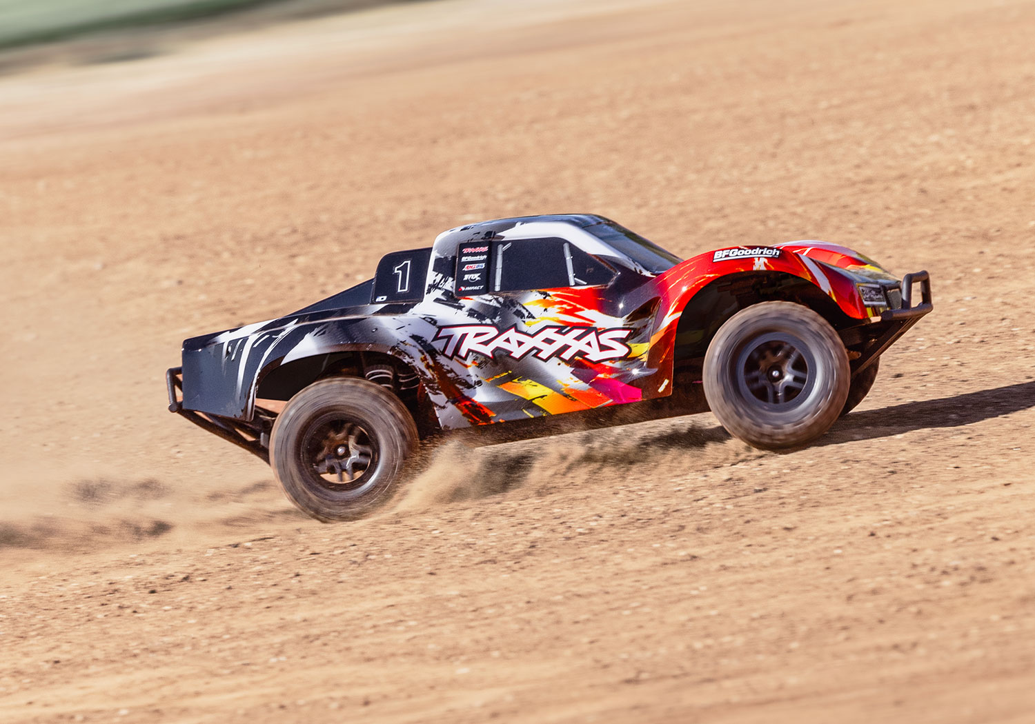 Slash 2WD Brushless �̿����