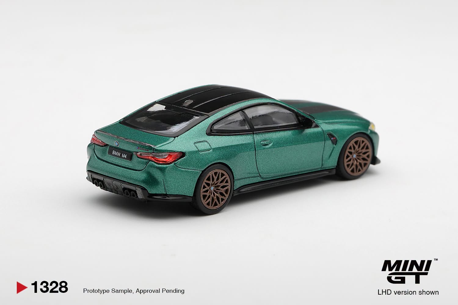 MINI GT BMW M4 CS ����ͼ