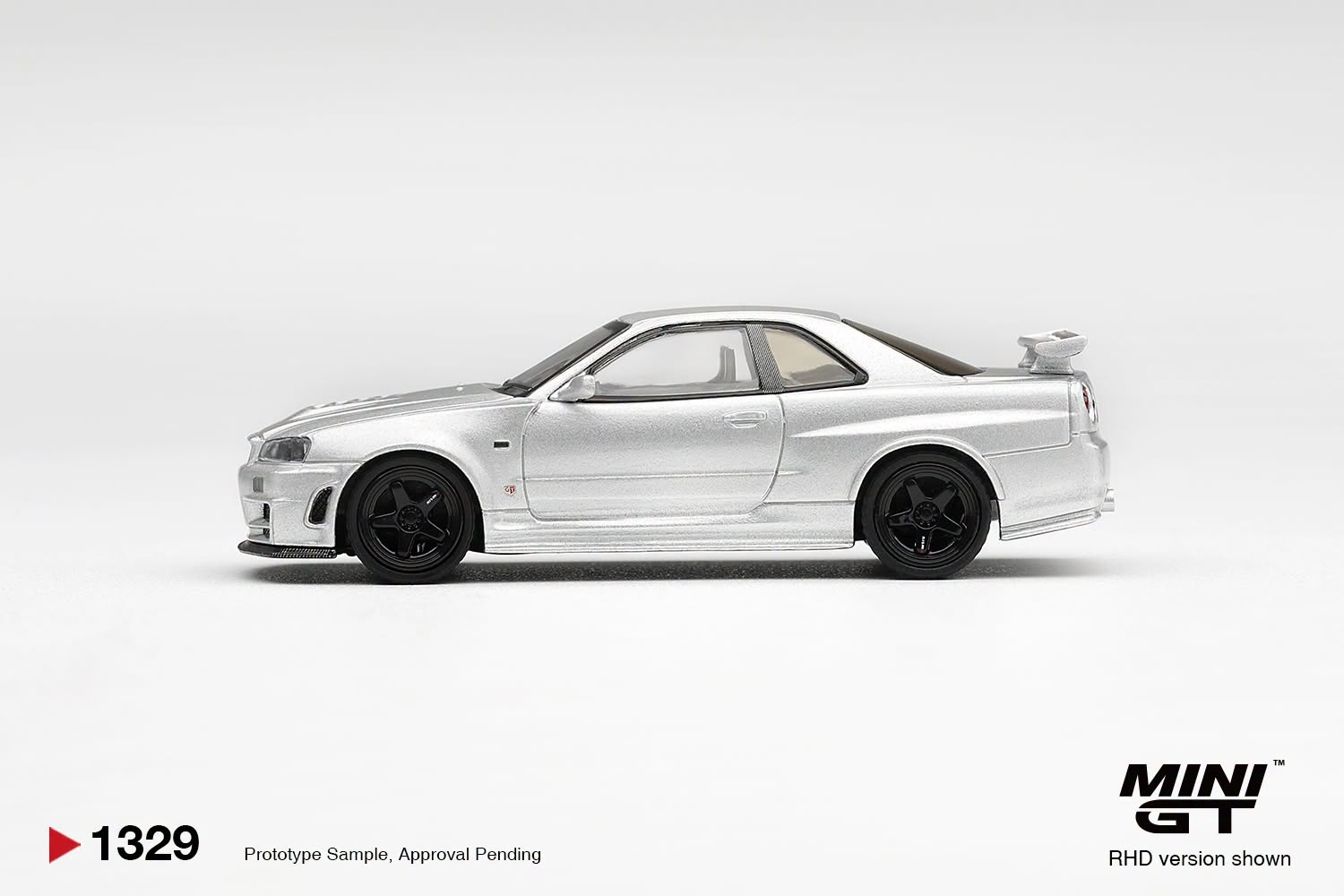 MINI GT Nissan NISMO R34 GT-R Z-tune ����ͼ