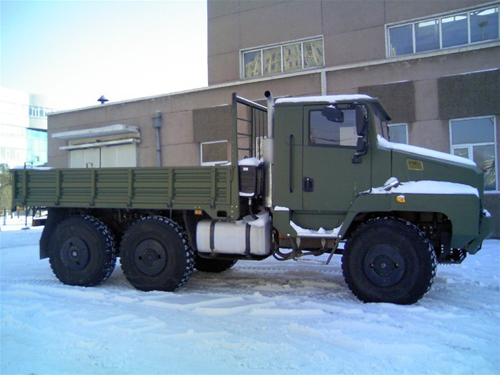 開始手工打造解放6x6越野卡車軍用泥頭車