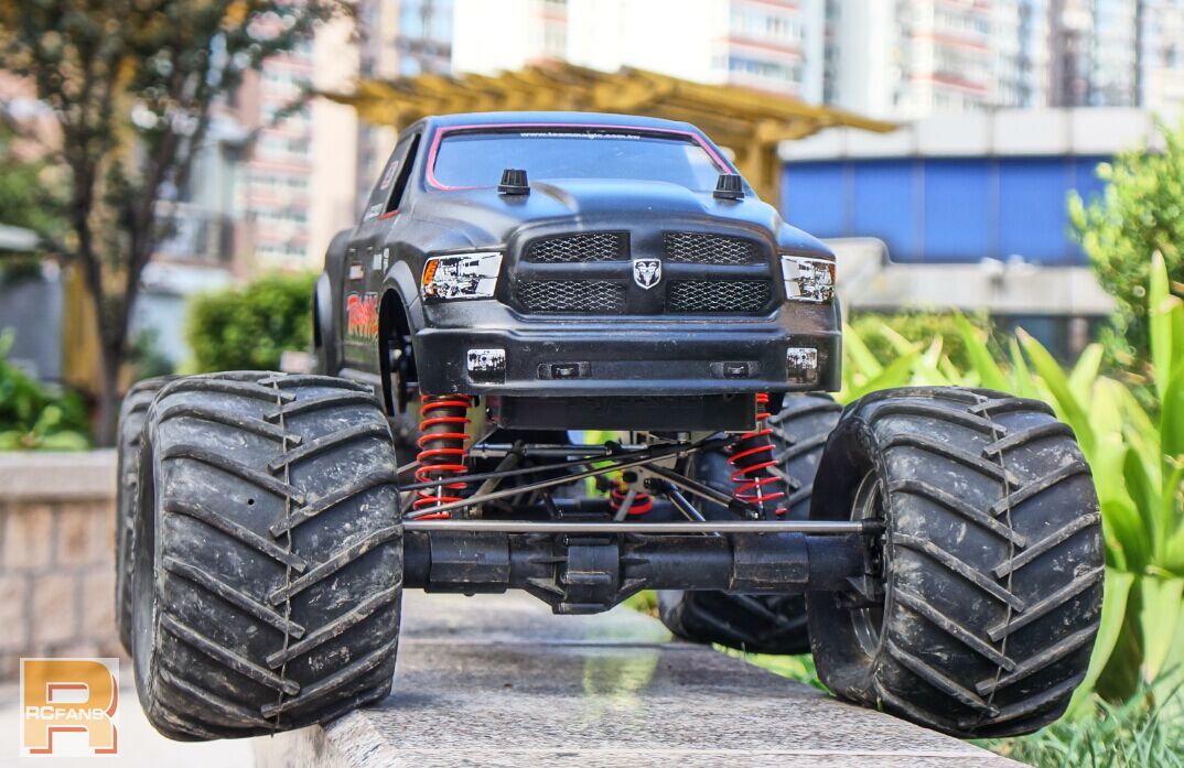 5门jk 更换前杠,更漂亮了!美国ram皮卡大脚首次露面,震撼来袭!