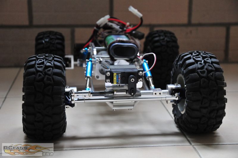 别说我山寨 -- 自制攀爬车 .