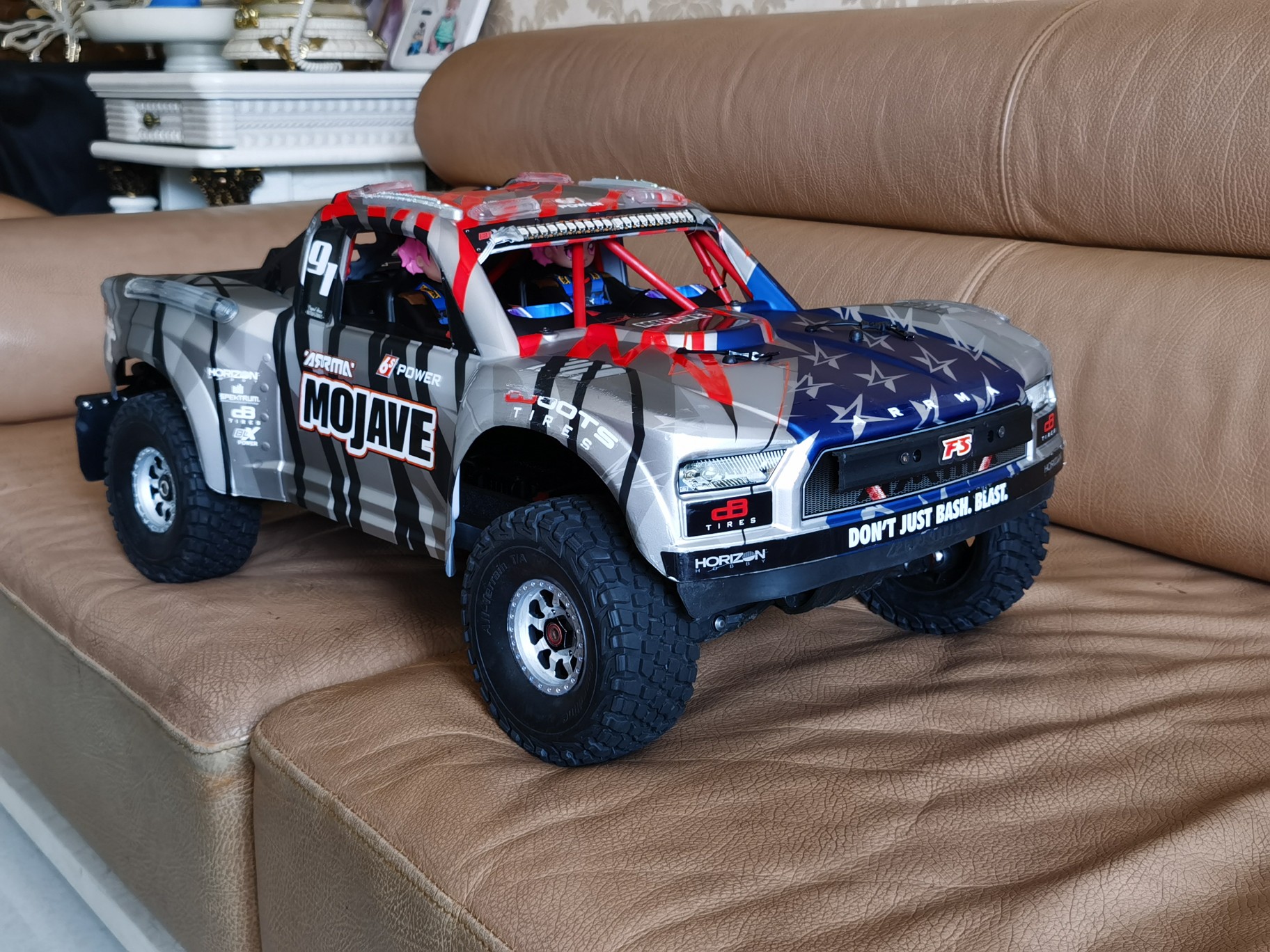 arrma越界(魔爪车壳)下地实测.