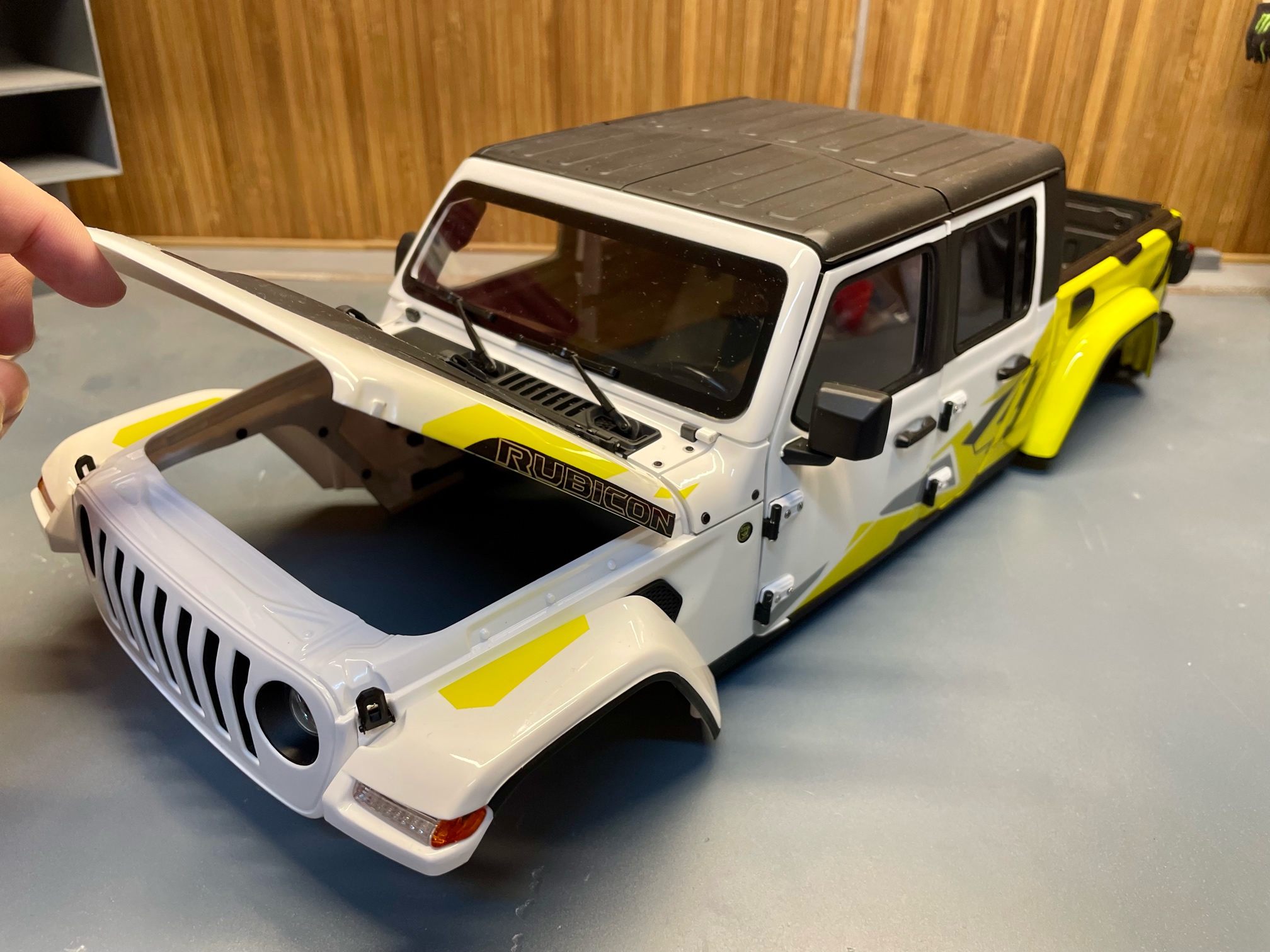 killerbody角斗士车壳完工